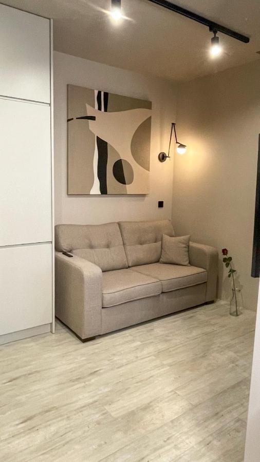 Comfortable 1-Room Apartment Close To The Center Varsovia Exterior foto
