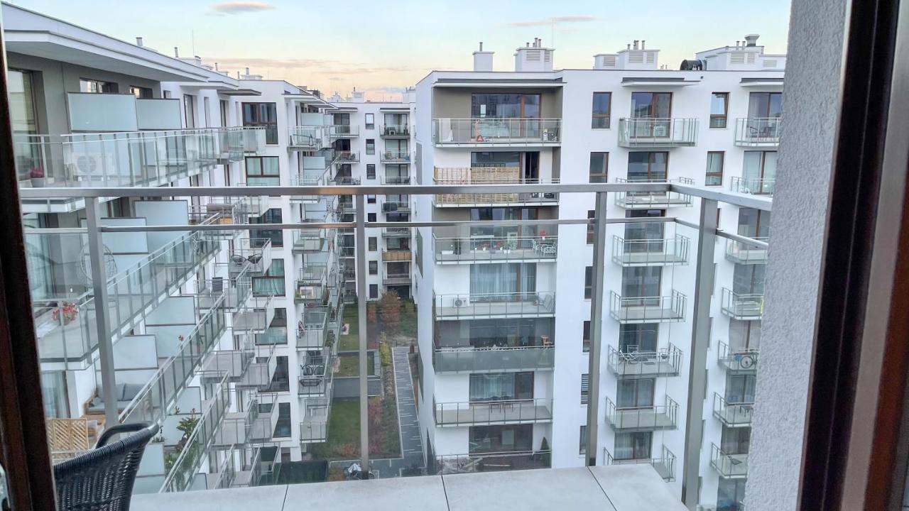 Comfortable 1-Room Apartment Close To The Center Varsovia Exterior foto